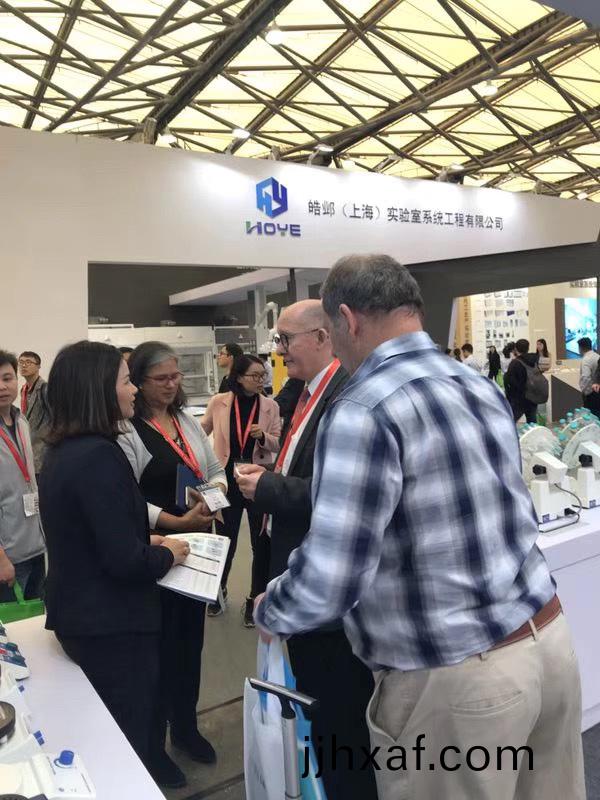 其(qi)林貝(bei)爾(er)儀器圓滿(man)結(jie)束慕(mu)尼(ni)黑上海(hai)分析(xi)生化(hua)展(zhan)